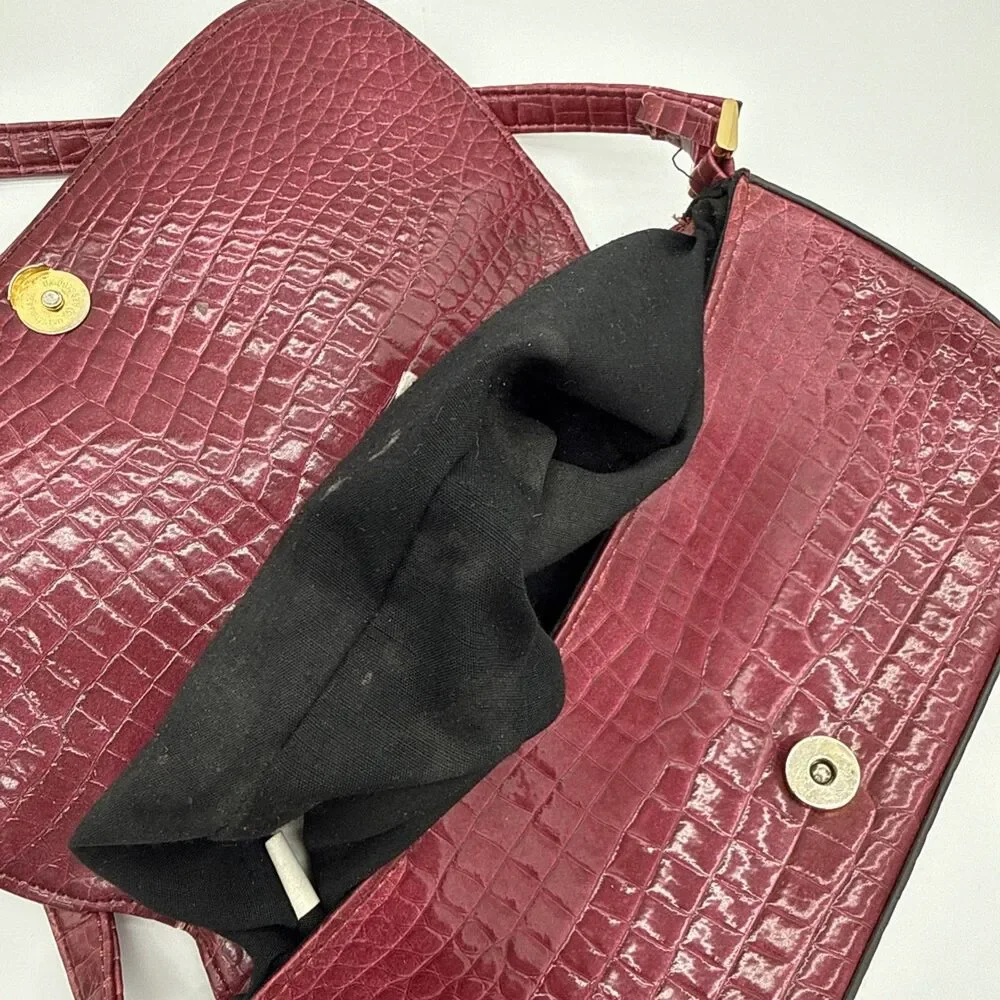 Vtg Y2K Mondani Faux Leather Embossed Shoulder Bag Burgundy